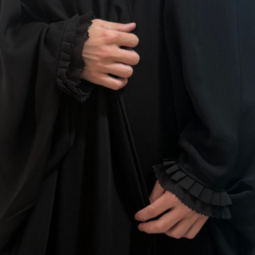 چادر دانشجویی